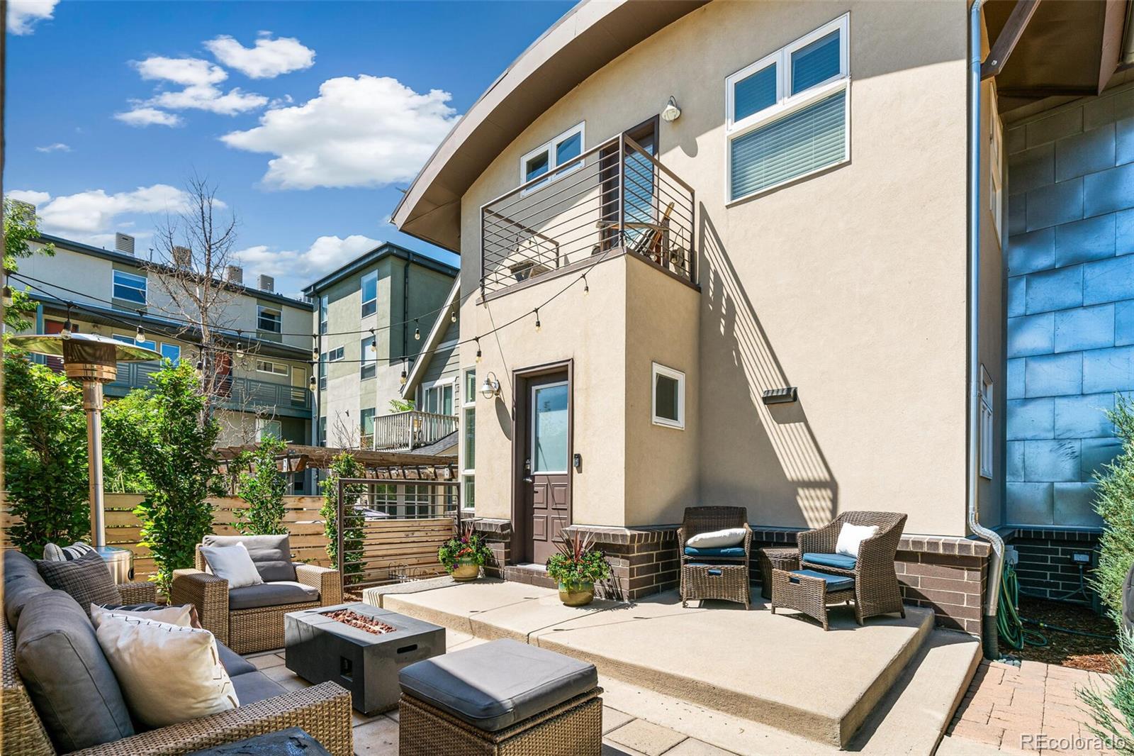 a view of outdoor space yard and patio