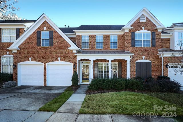 $598,500 | 5008 Ashford Crest Lane | Wessex Square