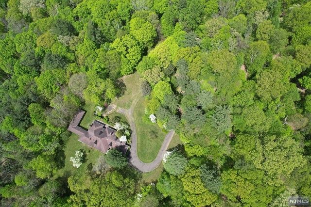 $18,999,999 | 1001 Ramapo Valley Road | Mahwah