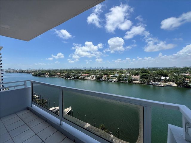 $3,000 | 5700 Collins Avenue, Unit 10H | Millionaire's Row