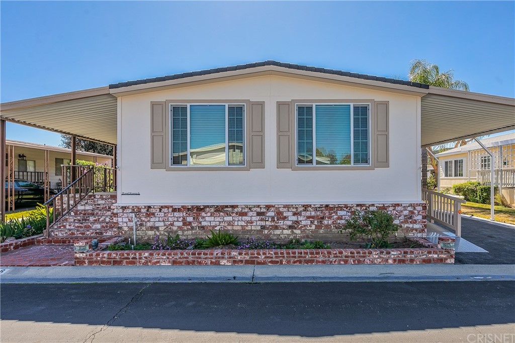 21426 West Brier Way, Unit 86, Santa Clarita, CA 91350 | Compass