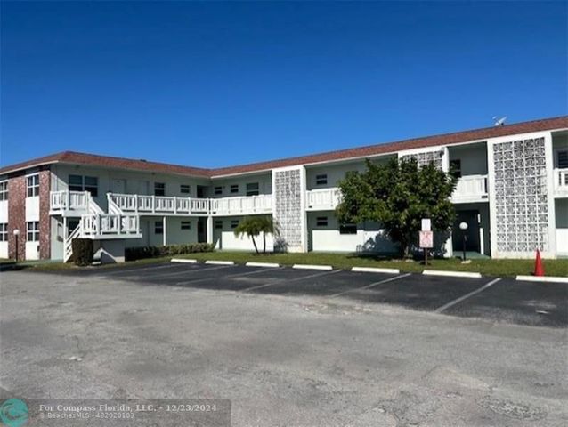 $1,400 | 1521 Northwest 43rd Avenue, Unit 203 | Lauderhill