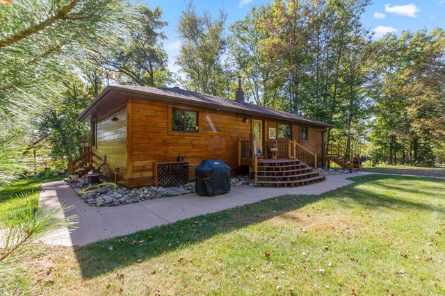 $600,000 | 20670 Indian Head Road | Center Township - Crow Wing County