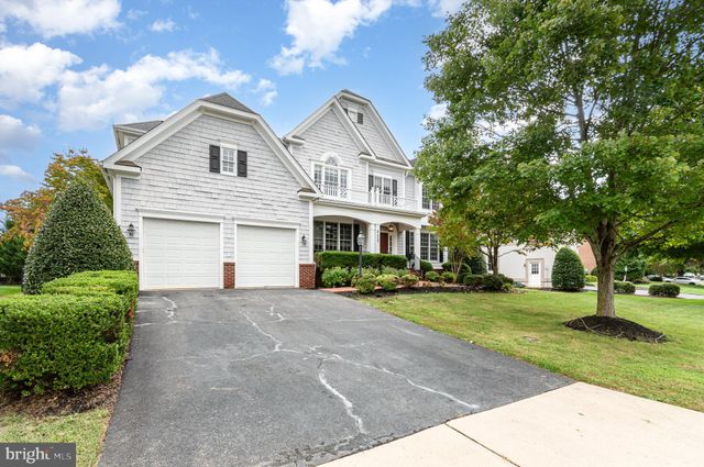 $1,179,900 | 8429 Link Hills Loop | Lake Manassas