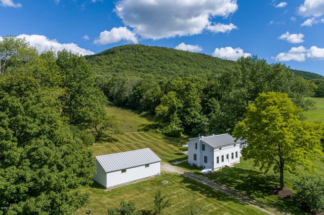 $1,200,000 | 300 E Road | Alford