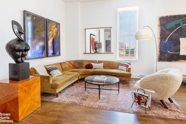 $1,950,000 | 395 Broadway, Unit 8D | TriBeCa