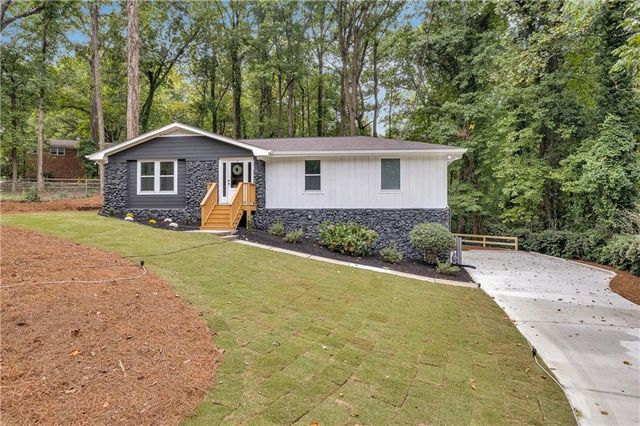 $610,000 | 2231 Deep Creek Drive