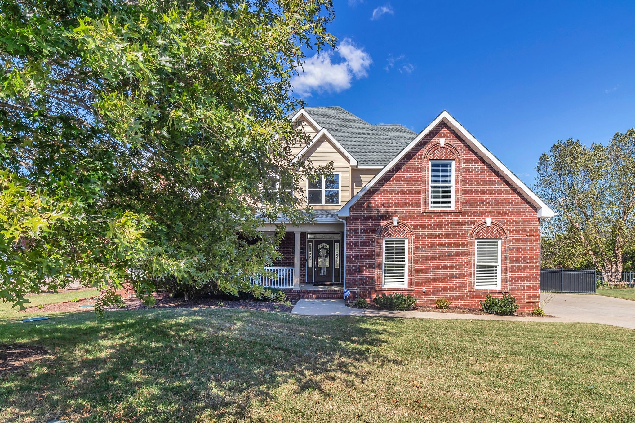 Welcome to 7026 Grindstone Way in the lovely Stewart Creek Farms subdivision!