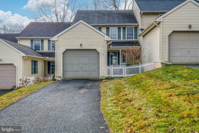 $2,295 | 2 Park Lane | Lancaster Township - Lancaster County