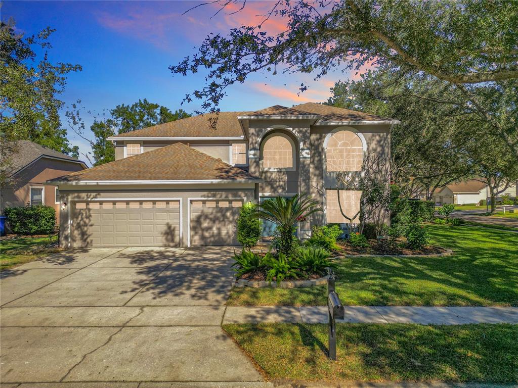 Exquisite 4-Bedroom BONUS ROOM & Pool Home!