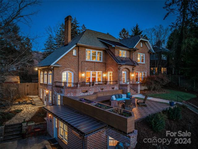 $1,995,000 | 191 Murdock Avenue | Grove Park- Sunset