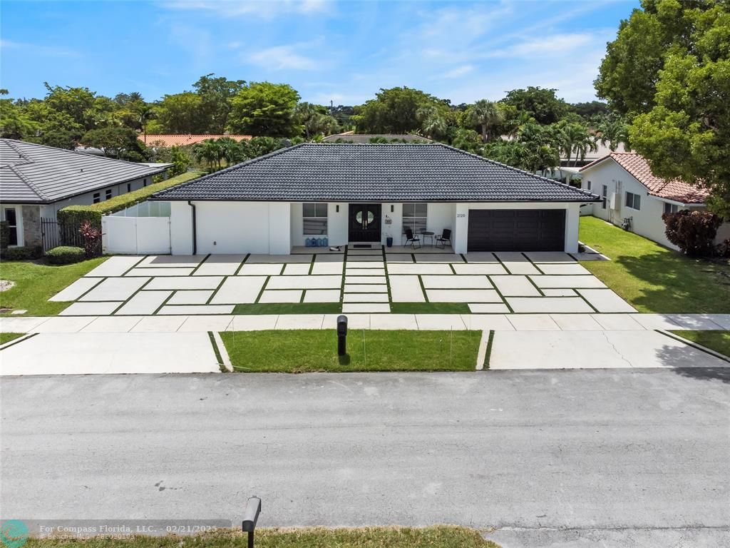 a house view with a outdoor space