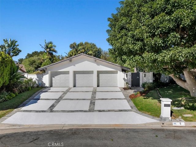 $2,995,000 | 5 Ponderosa Lane | South Bay