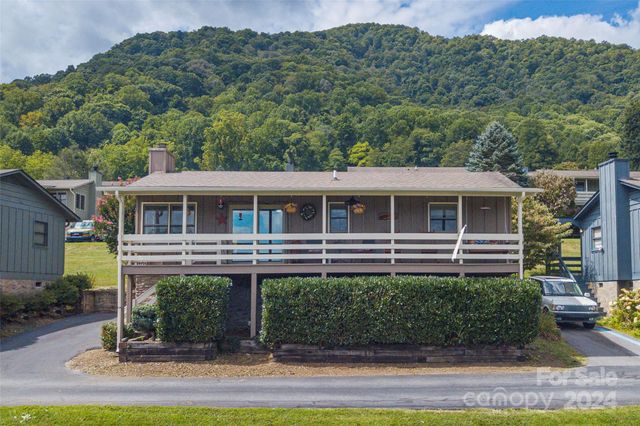 $385,000 | 38 Boulder Lane | Maggie Valley