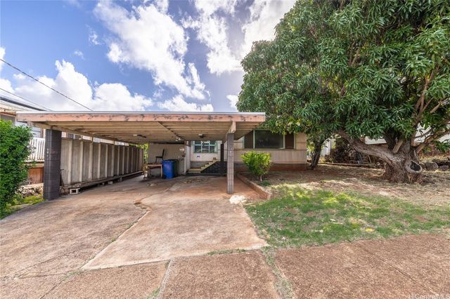 $1,040,000 | 1139 14th Avenue | Kaimuki