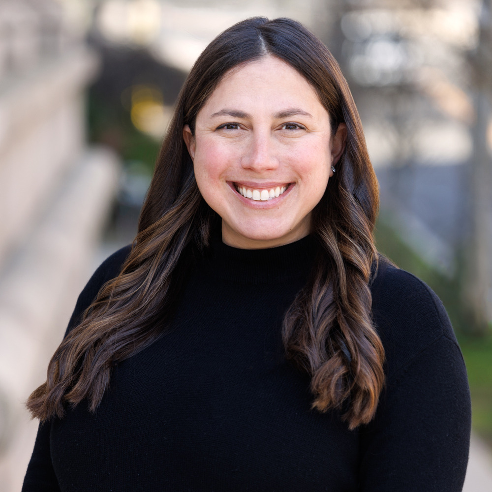 Headshot of Emily Samel