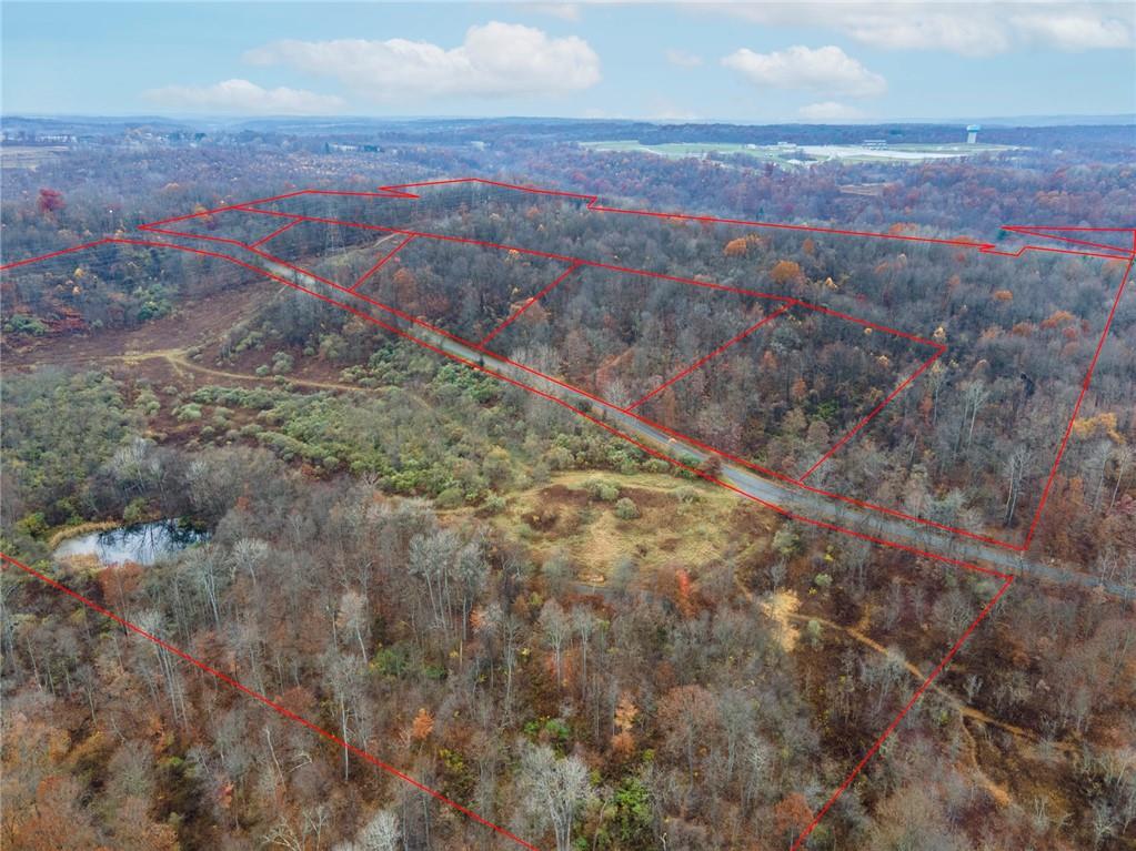 a view of a yard with a mountain