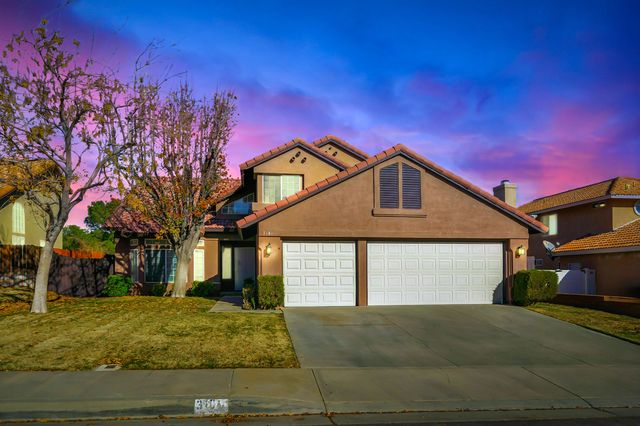 $599,900 | 3101 Crowne Drive | Palmdale