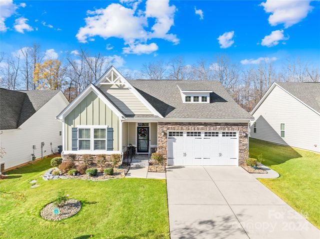 $425,000 | 10352 Black Locust Lane | Holcomb Woods