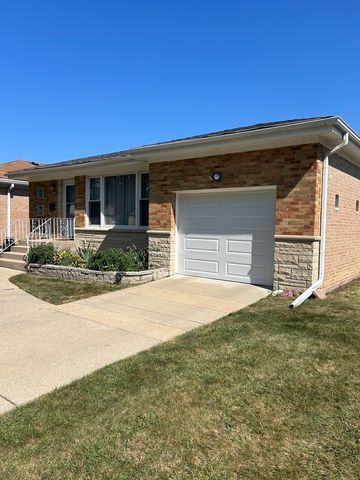 $430,000 | 8421 North Olcott Avenue | Niles