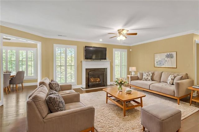 $325,000 | 900 Camden Court Northwest | Sandy Springs ITP