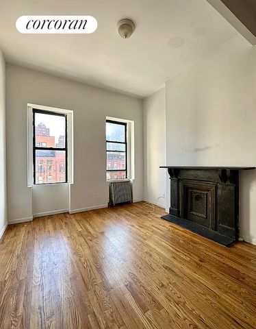 $4,600 | 1577 York Avenue, Unit 5C | Upper East Side