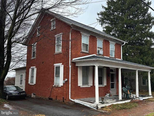 $249,900 | 111 East Main Street | Strasburg