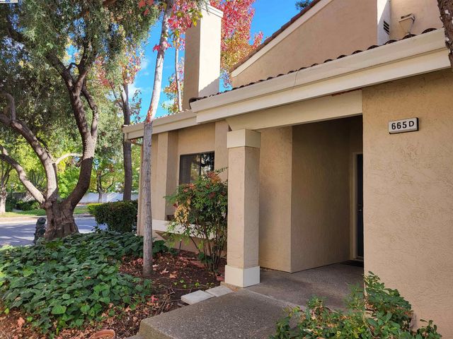 $777,000 | 665 Palomino Drive, Unit D | Vintage Hills