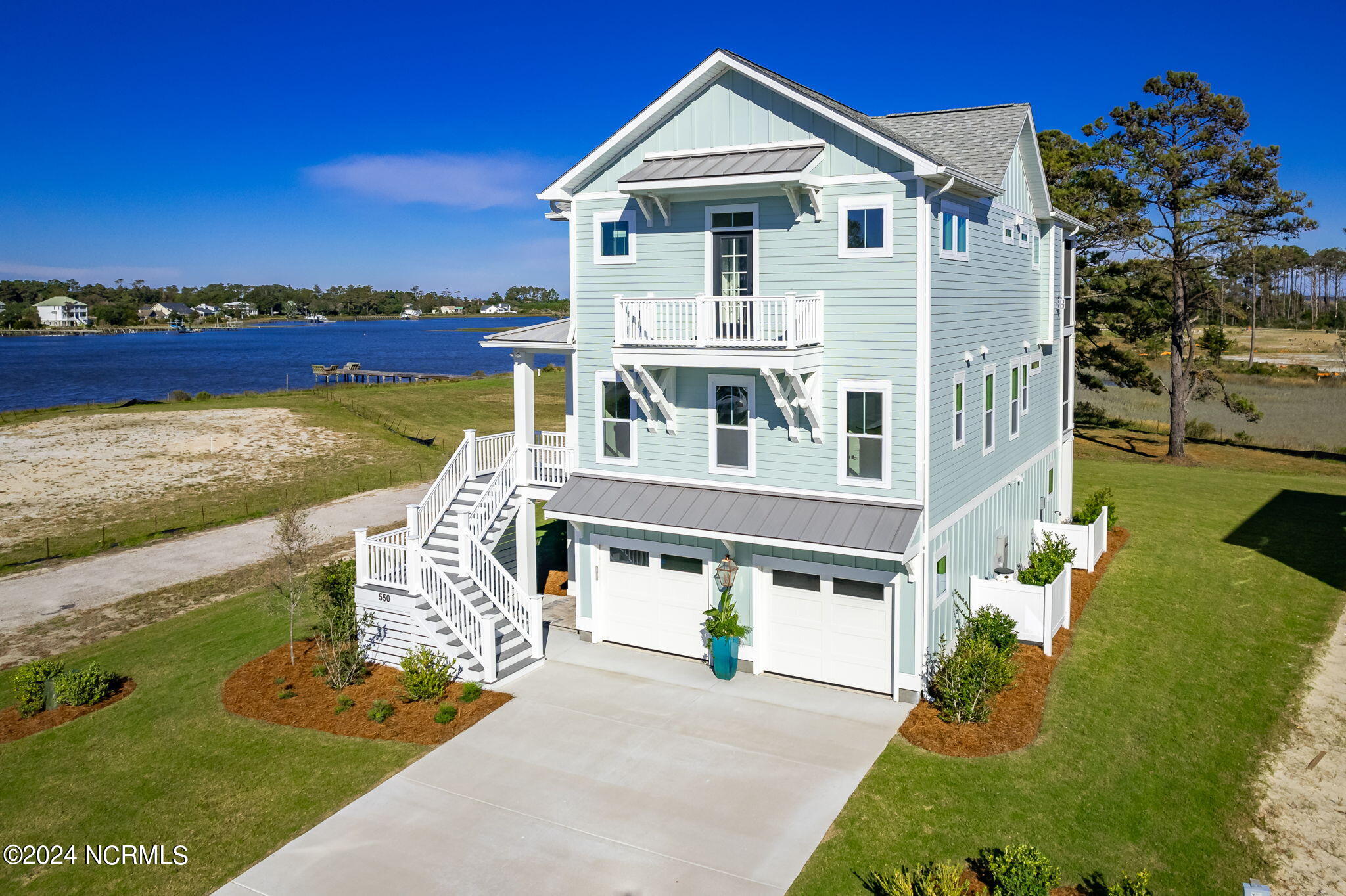 Stunning Custom Home in Beaufort