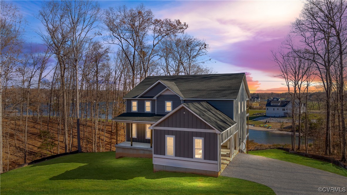 Brand new waterfront home at Lake Anna, VA!