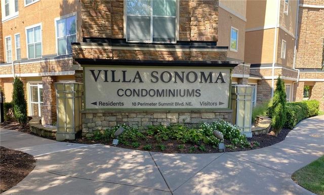 $1,850 | 10 Perimeter Summit Boulevard, Unit 3204 | Villa Sonoma at Perimeter Summit