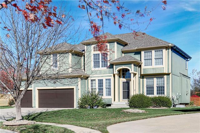 $525,000 | 24112 West 79th Terrace | Shawnee Mission