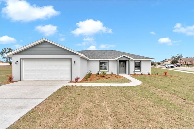 $319,900 | 2809 Northeast 43rd Road | Oak Hill Plantation