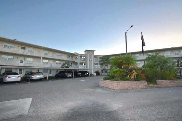 $195,000 | 952 Virginia Street, Unit 301 | Dunedin