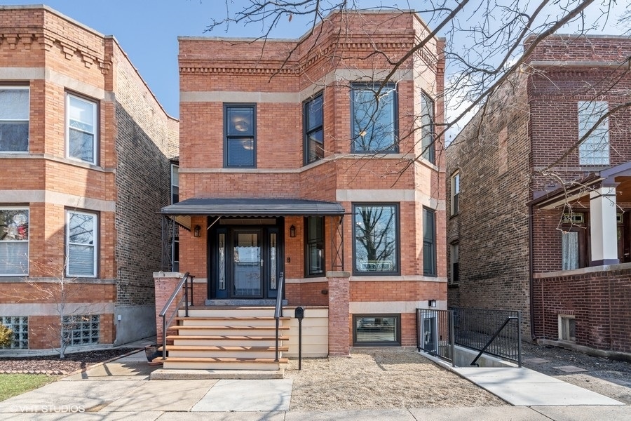 3703 North Oakley Avenue, Chicago, IL 60618 | Compass