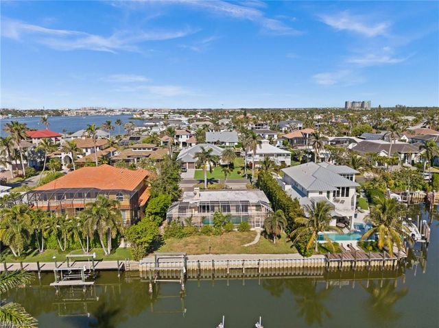 $2,850,000 | 1809 Kingfish Road | Royal Harbor