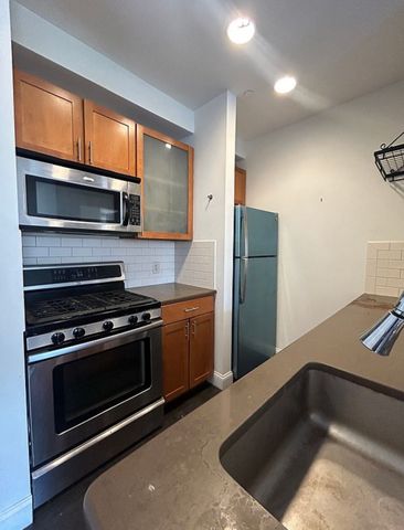 $2,900 | 327 East 101st Street, Unit 8B | East Harlem