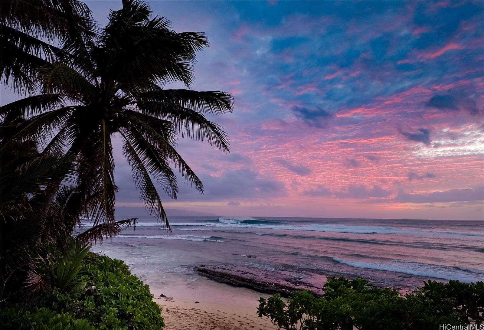 Beautiful Tropical Sunset Views.