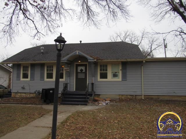 $139,950 | 714 Southwest Park Lane | Central Topeka