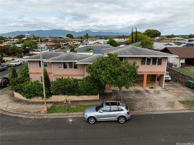 $2,390,000 | 1356 Kuahaka Street | Upper Pearl City