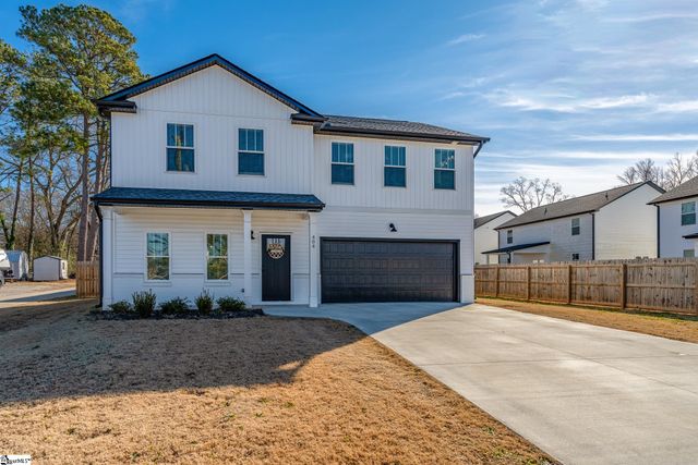 $289,900 | 404 Holmes Street | Laurens