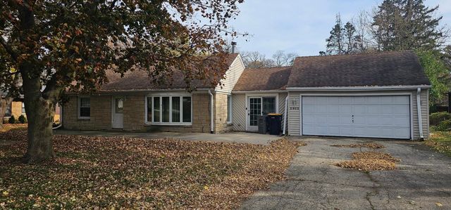 $1 | 2902 South 124th Street | Root River Estates