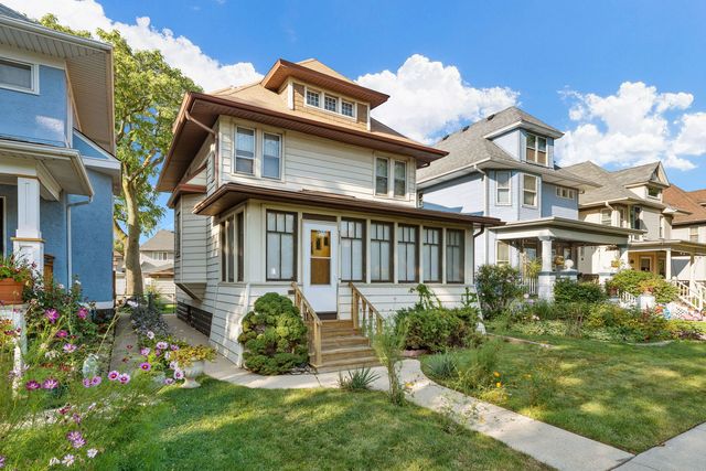 $439,000 | 4826 West Warner Avenue | Portage Park