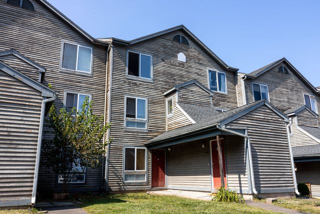 $145,000 | 1423 Quinnipiac Avenue, Unit 709 | Quinnipiac Meadows