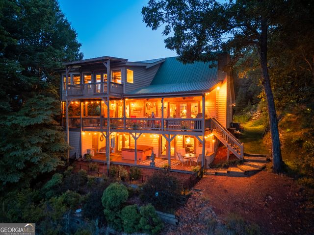 $969,500 | 540 Brown Bear Path