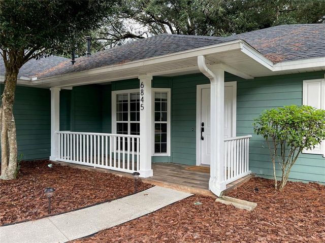 $2,300 | 6845 Southwest 81 Street | Mentone