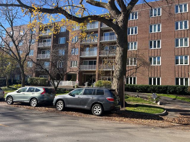 $275,000 | 1500 Oak Avenue, Unit 3J | Evanston