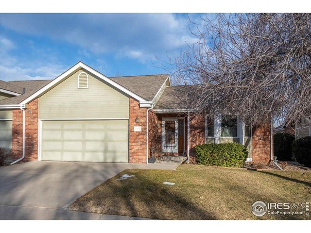 $564,900 | 1614 Tulip Court | Loomitter