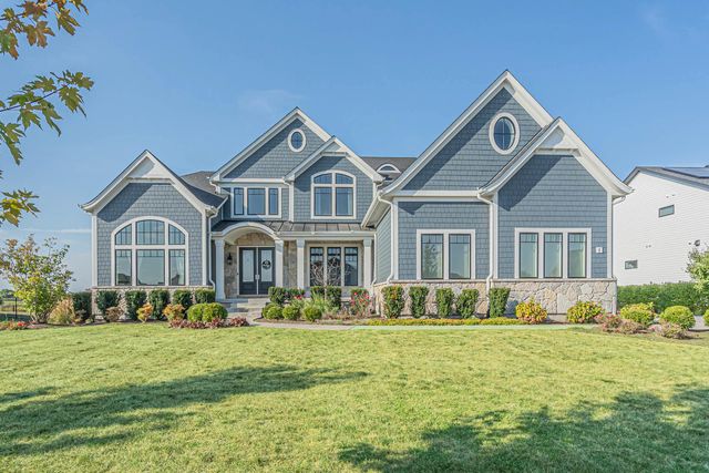 $1,395,000 | 1 Jefferson Court | Bolingbrook