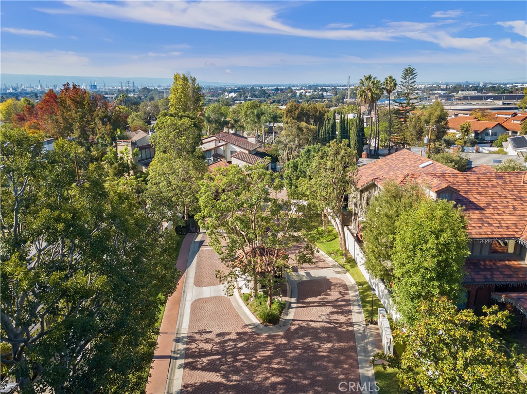 Aerial view of entrance from Country Club Drive